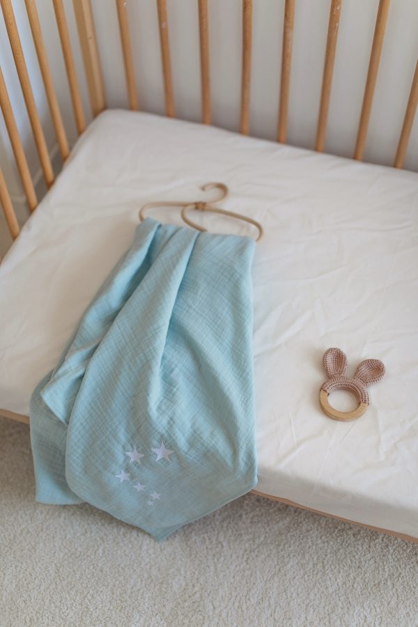 Yıldız Nakışlı Mint Müslin Bebek Örtüsü 90x100cm